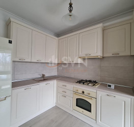 Apartament, 3 rooms with underground parking included Bucuresti/Floreasca