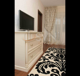 Apartament, 3 rooms with underground parking included Bucuresti/Herastrau