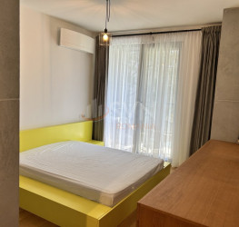 Apartament, 3 rooms with underground parking included Bucuresti/Unirii