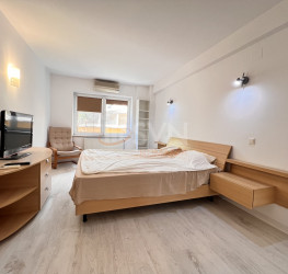 Apartament, 3 rooms with underground parking included Bucuresti/Primaverii