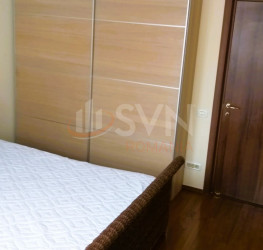 Apartament, 3 rooms with underground parking included Bucuresti/Domenii