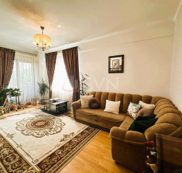 Apartament, 3 rooms with underground parking included Bucuresti/Bucurestii Noi