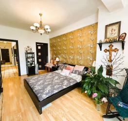 Apartament, 3 rooms with underground parking included Bucuresti/Bulevardul Gloriei