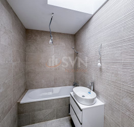 Apartament, 3 rooms with underground parking included Bucuresti/Armeneasca