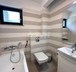 Apartament, 3 rooms with underground parking included Bucuresti/Herastrau