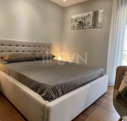 Apartament, 3 rooms with underground parking included Bucuresti/Arcul De Triumf