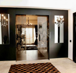 Apartament, 3 rooms with underground parking included Bucuresti/Herastrau