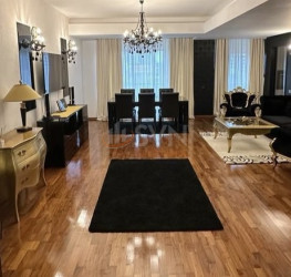 Apartament, 3 rooms with underground parking included Bucuresti/Herastrau