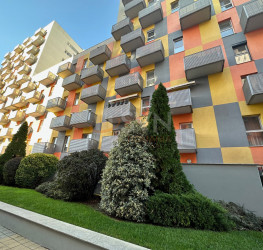 Apartament, 3 rooms with underground parking included Bucuresti/Titan