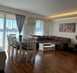 Apartament, 3 rooms with underground parking included Bucuresti/Stefan Cel Mare