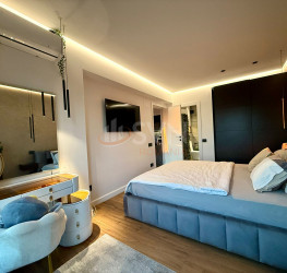 Apartament, 3 rooms with underground parking included Bucuresti/Pipera