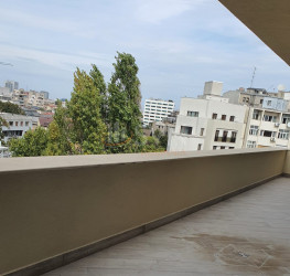 Apartament, 3 rooms with underground parking included Bucuresti/Eminescu