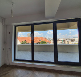 Apartament, 3 rooms with underground parking included Bucuresti/Eminescu