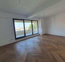 Apartament, 3 rooms with underground parking included Bucuresti/Eminescu
