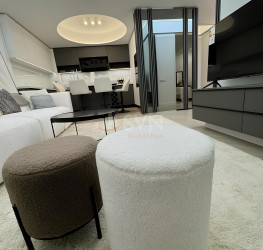 Apartament, 3 rooms with underground parking included Bucuresti/Pipera