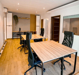 Apartament, 3 rooms with underground parking included Bucuresti/Victoriei