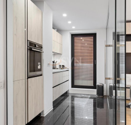 Apartament, 3 rooms with underground parking included Bucuresti/Primaverii