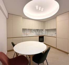 Apartament, 3 rooms with underground parking included Bucuresti/Pipera