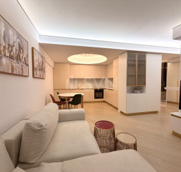 Apartament, 3 rooms with underground parking included Bucuresti/Pipera