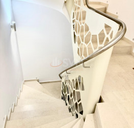 Apartament, 3 rooms with underground parking included Bucuresti/Dorobanti