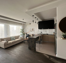 Apartament, 3 rooms with underground parking included Bucuresti/Dristor