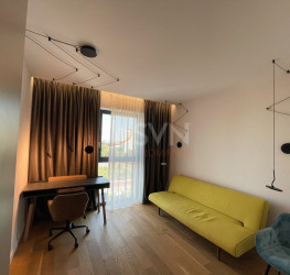 Apartament, 3 rooms with underground parking included Bucuresti/Herastrau