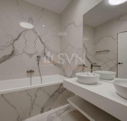 Apartament, 3 rooms with underground parking included Bucuresti/Floreasca