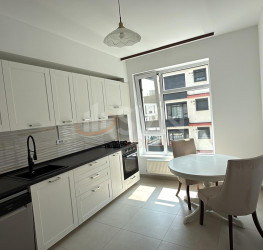 Apartament, 3 rooms with underground parking included Bucuresti/Aviatiei