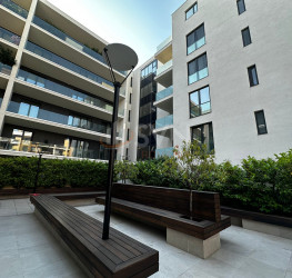 Apartament, 3 rooms with underground parking included Bucuresti/Herastrau