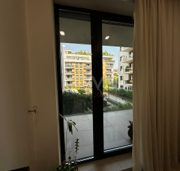 Apartament, 3 rooms with underground parking included Bucuresti/Herastrau