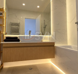 Apartament, 3 rooms with underground parking included Bucuresti/Herastrau