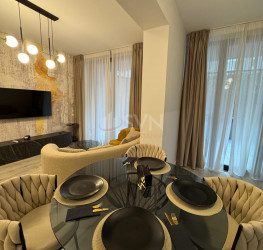 Apartament, 3 rooms with underground parking included Bucuresti/Herastrau