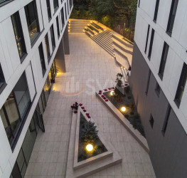 Apartament, 3 rooms with underground parking included Bucuresti/Herastrau