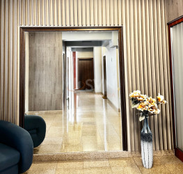 Apartament, 3 rooms with underground parking included Bucuresti/Herastrau