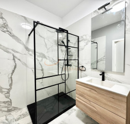 Apartament, 3 rooms with underground parking included Bucuresti/Herastrau