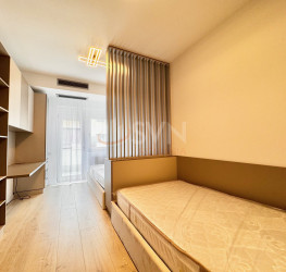 Apartament, 3 rooms with underground parking included Bucuresti/Herastrau