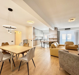 Apartament, 3 rooms with underground parking included Bucuresti/Herastrau