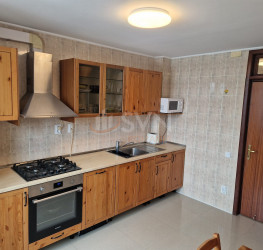 Apartament, 3 rooms with underground parking included Bucuresti/Aviatorilor