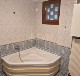 Apartament, 3 rooms with underground parking included Bucuresti/Aviatorilor
