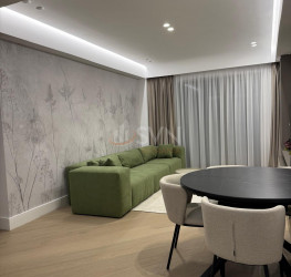 Apartament, 3 rooms with underground parking included Bucuresti/Iancu Nicolae