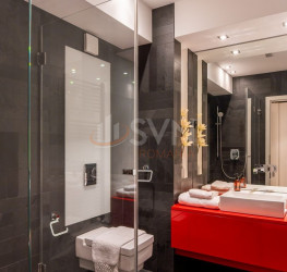 Apartament, 3 rooms with underground parking included Bucuresti/Herastrau