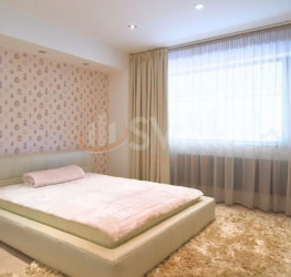 Apartament, 3 rooms with underground parking included Bucuresti/Herastrau