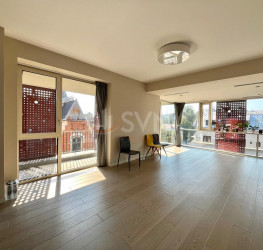 Apartament, 3 rooms with underground parking included Bucuresti/Victoriei