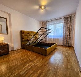 Apartament, 3 rooms with underground parking included Bucuresti/Herastrau