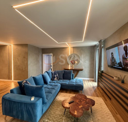 Apartament, 3 rooms with underground parking included Bucuresti/Vitan