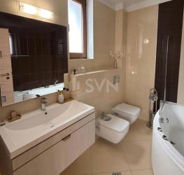 Apartament, 3 rooms with underground parking included Bucuresti/Herastrau