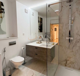 Apartament, 3 rooms with underground parking included Bucuresti/Herastrau