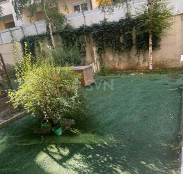 Apartament, 3 rooms with underground parking included Bucuresti/Herastrau