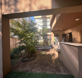 Apartament, 3 rooms with underground parking included Bucuresti/Herastrau