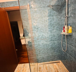 Apartament, 3 rooms with underground parking included Bucuresti/Herastrau